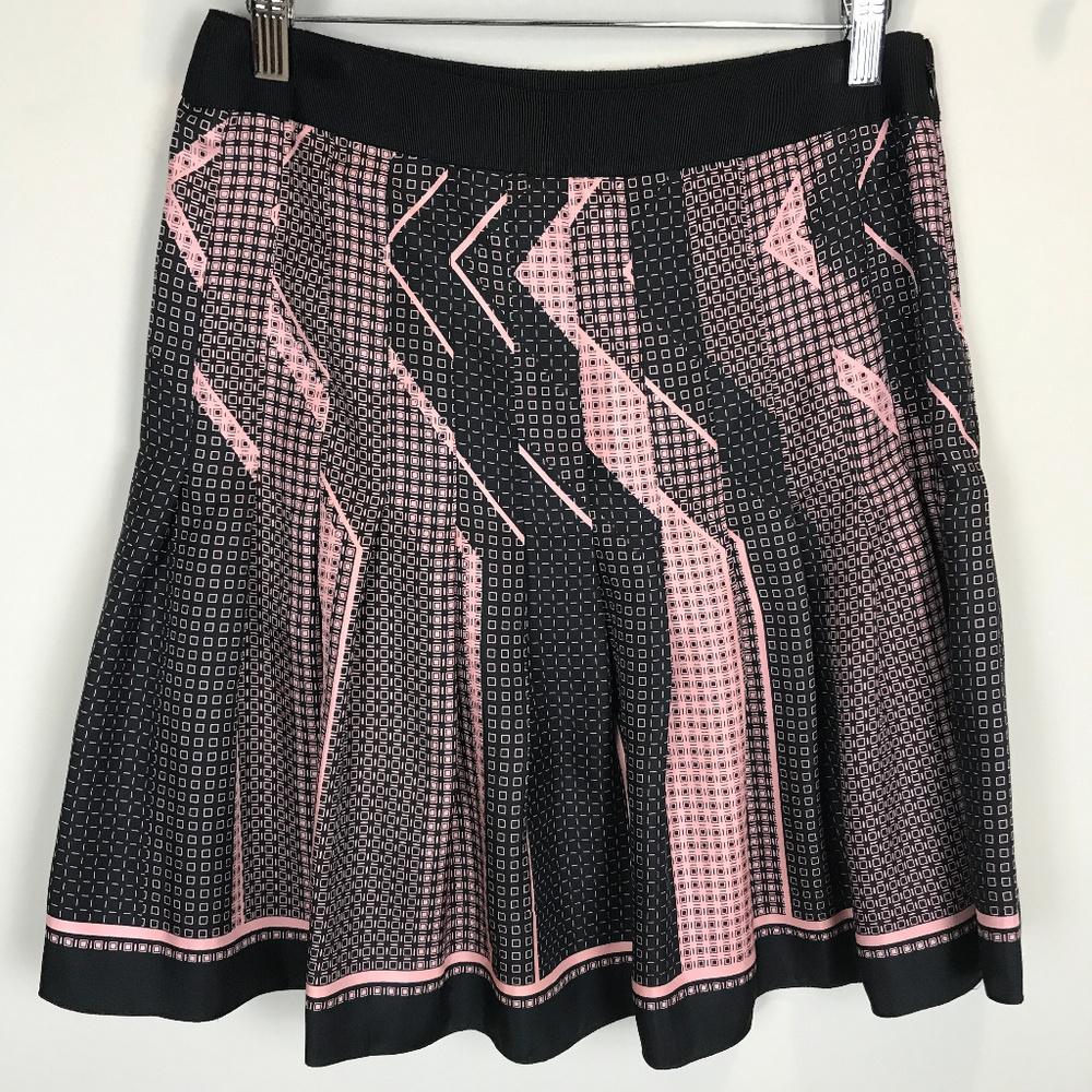 Eli Tahari 100% silk skirt Sz 2